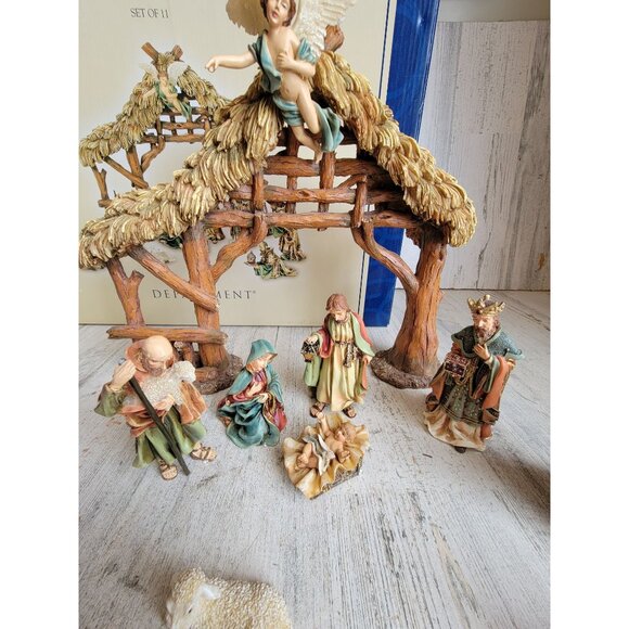 Dept 56 holy night nativity scene Xmas figure collectible decor set - Picture 5 of 14
